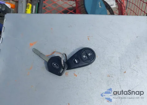 2011 Subaru Forester 2.5X Premium из США, поврежденный, VIN JF2SHADC1BH754199